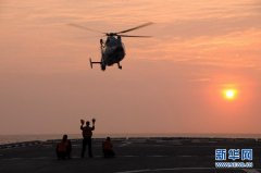 中國(guó)海軍艦艇編隊(duì)在遠(yuǎn)海訓(xùn)練