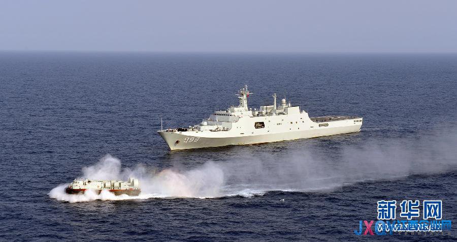 中國海軍艦艇編隊在遠海訓練