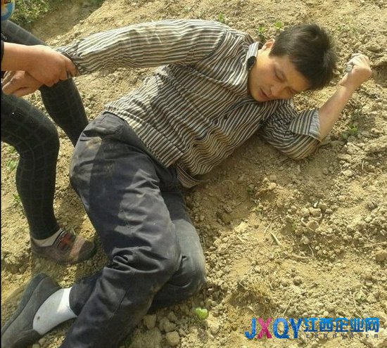 中鐵回應工人打農民：事出有因 責任人已被停職